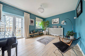 Photo 21- click for photo gallery